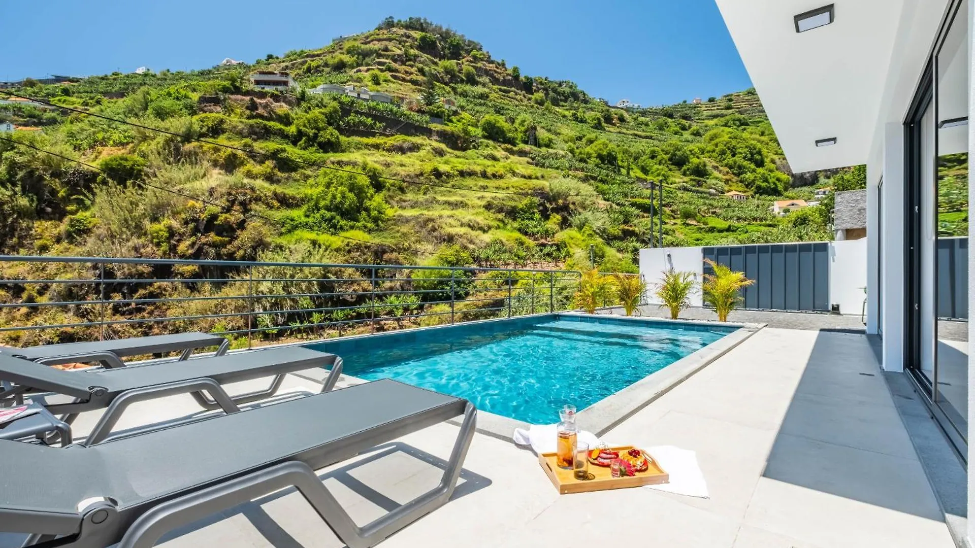 Atlantic Pebble Villa Ribeira Brava 0*,